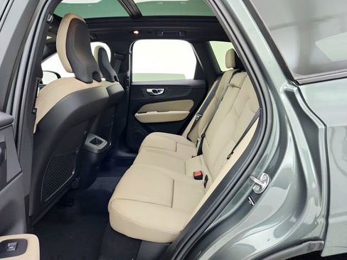 New 2026 Volvo XC60 B5 Core w/ Climate Package PRO image 24