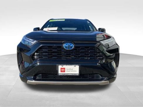 Certified 2024 Toyota RAV4 SE w/ Convenience Package image 23