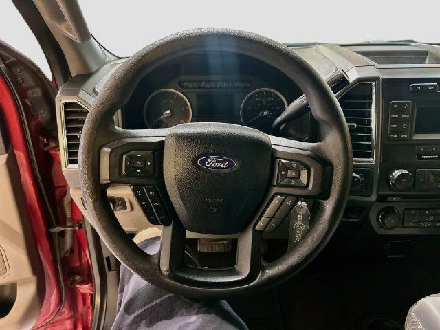 Used 2017 Ford F250 XLT AWD/4WD image 11