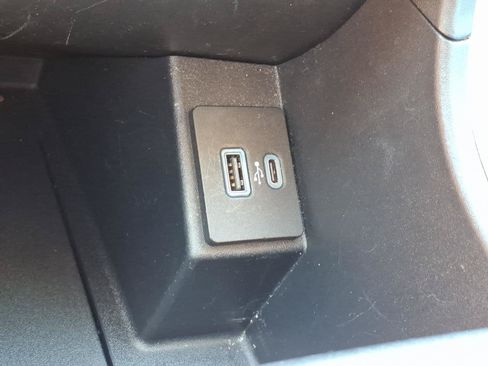 Certified 2024 Ford Edge SEL AWD/4WD image 18