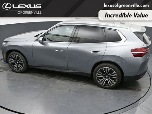 Used 2025 BMW X3 xDrive30i w/ Premium Package image 44