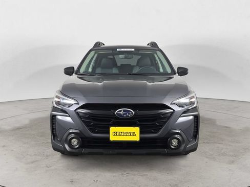 Certified 2025 Subaru Outback Onyx Edition AWD/4WD image 2