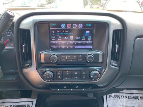 Used 2017 Chevrolet Silverado 2500 LT AWD/4WD image 15