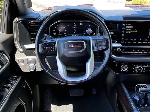 Used 2023 GMC Sierra 1500 SLT w/ SLT Premium Package RWD image 6