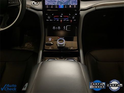 Used 2022 Jeep Grand Cherokee Limited 4xe image 12