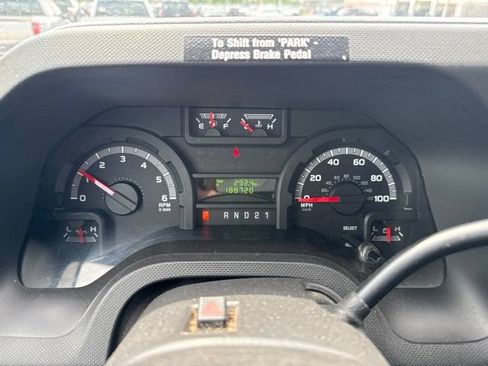 Used 2013 Ford E-250 and Econoline 250 w/ PWR Group RWD image 10