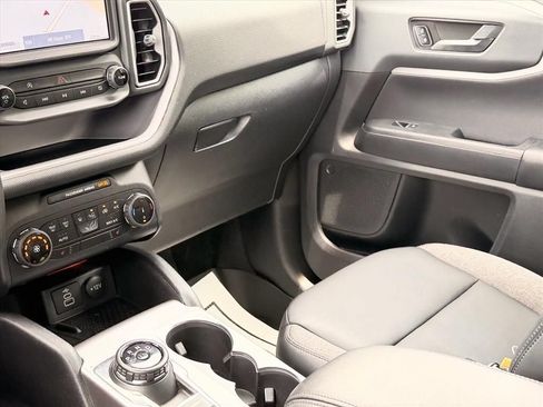 Used 2024 Ford Bronco Sport Big Bend w/ Convenience Package AWD/4WD image 11