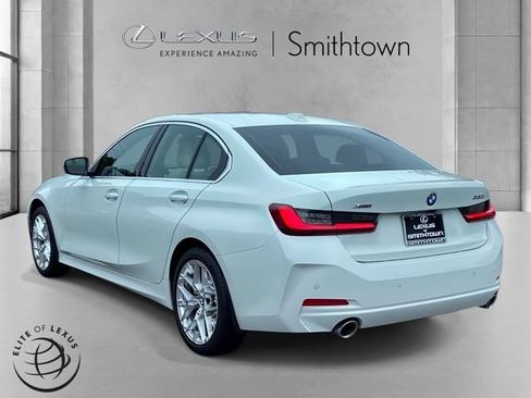 Used 2025 BMW 330i xDrive Sedan w/ Convenience Package AWD/4WD image 7