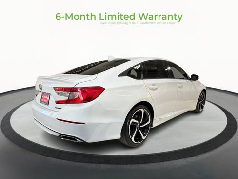 Used 2018 Honda Accord Sport image 7