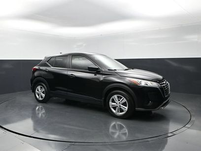 Certified 2025 Nissan Kicks Play S