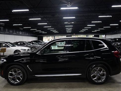 Used 2021 BMW X3 xDrive30i w/ Premium Package AWD/4WD image 2