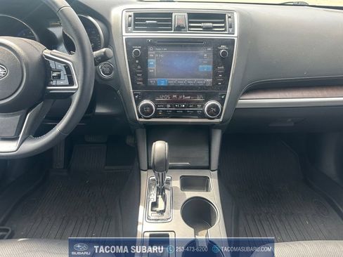 Used 2018 Subaru Outback 2.5i Limited AWD/4WD image 15