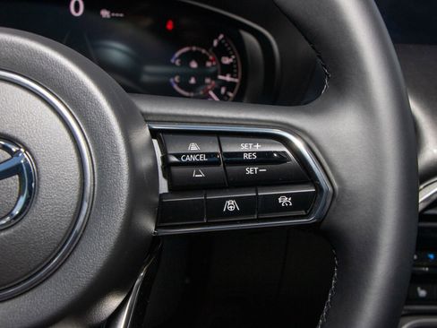 New 2025 MAZDA CX-70 Plug-In Hybrid w/ Premium Plus image 33