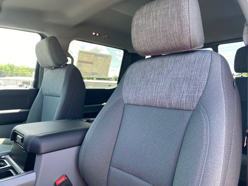 New 2026 Ford F250 XLT w/ XLT Premium Package AWD/4WD image 9