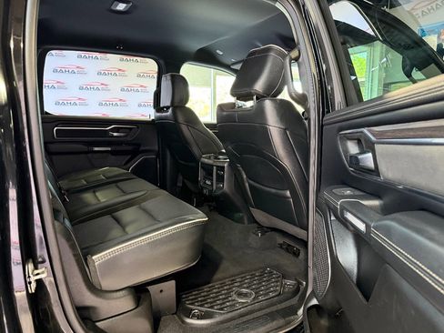 Used 2025 RAM 1500 Laramie image 38