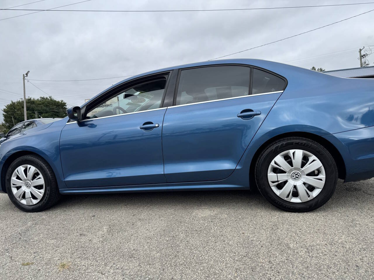 Used 2017 Volkswagen Jetta S FWD image 9