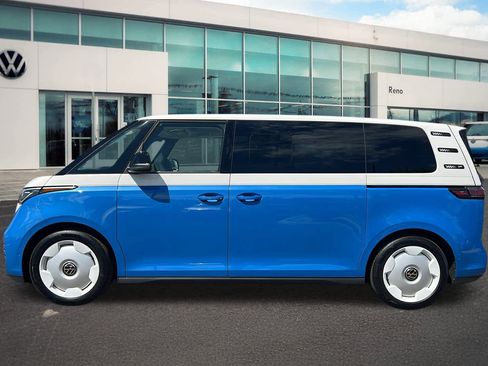 New 2025 Volkswagen ID. Buzz 1st Edition image 8