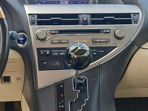 Used 2014 Lexus RX 450h FWD image 19