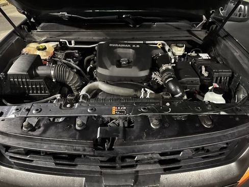 Used 2017 Chevrolet Colorado Z71 image 33