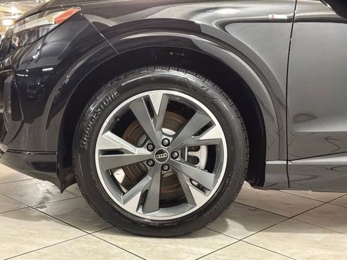 Used 2024 Audi Q4 e-tron Premium AWD/4WD image 15
