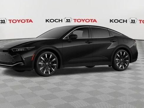 New 2026 Toyota Crown Platinum image 2