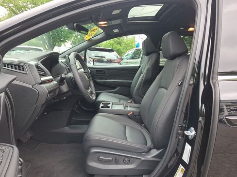 Used 2026 Honda Odyssey Sport-L image 12