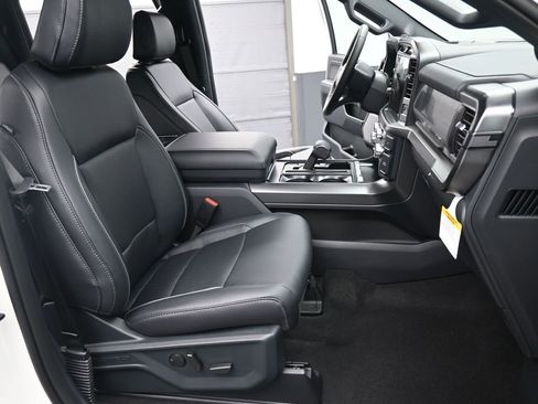 New 2026 Ford F150 Lariat w/ Equipment Group 501A Mid image 19