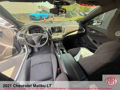 Used 2021 Chevrolet Malibu LT FWD image 13