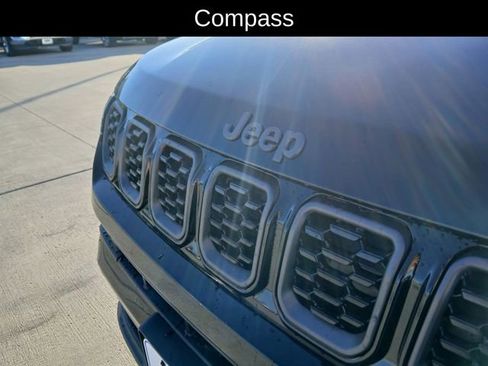 New 2026 Jeep Compass Limited image 29