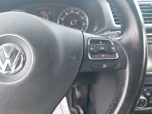 Used 2015 Volkswagen Passat TDI SEL Premium FWD image 15
