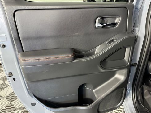 Used 2022 Nissan Frontier Pro-X image 22