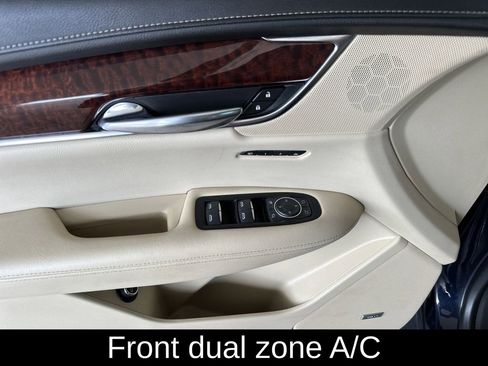 Used 2017 Cadillac XT5 Premium Luxury w/ Advanced Security Package FWD image 9