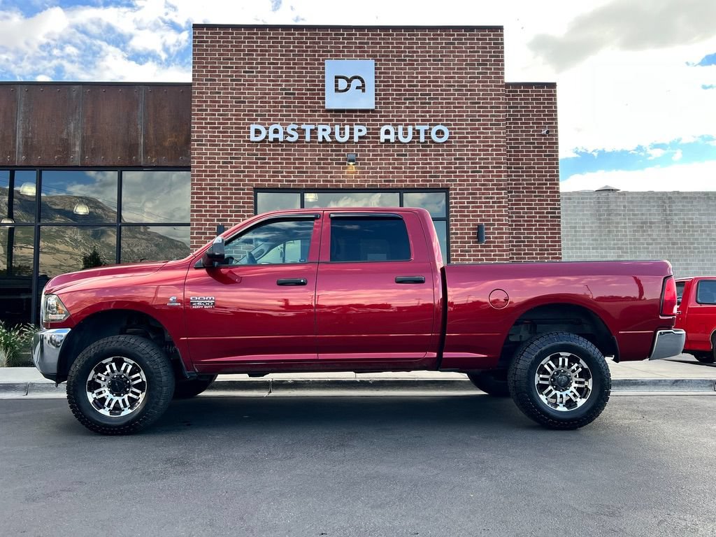 Used 2012 RAM 2500 ST w/ Chrome Appearance Group AWD/4WD image 3