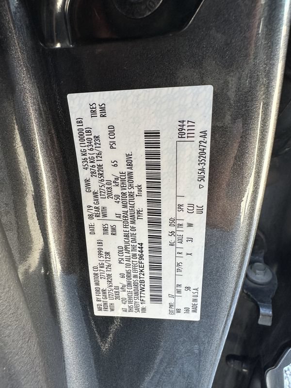 Used 2019 Ford F250 Lariat w/ Lariat Ultimate Package AWD/4WD image 47