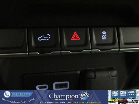 Used 2022 Chevrolet Silverado 2500 Custom w/ Custom Value Package AWD/4WD image 31
