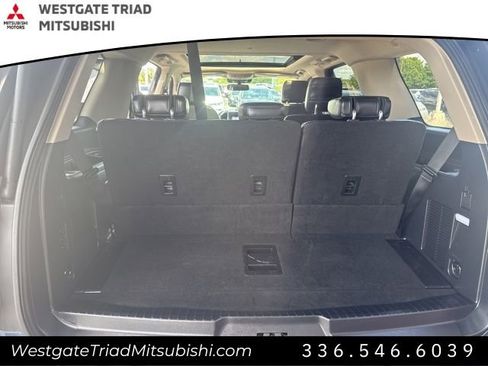 Used 2019 Ford Expedition Platinum image 31