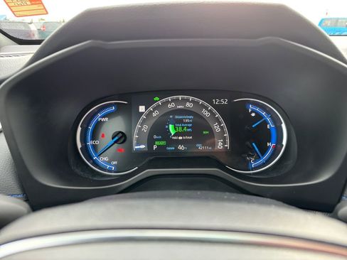 Used 2022 Toyota RAV4 XSE image 17