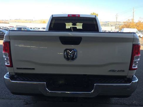 Used 2024 RAM 2500 Big Horn w/ Bed Utility Group image 11