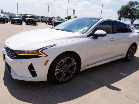 Used 2024 Kia K5 EX w/ EX Premium Package FWD image 3