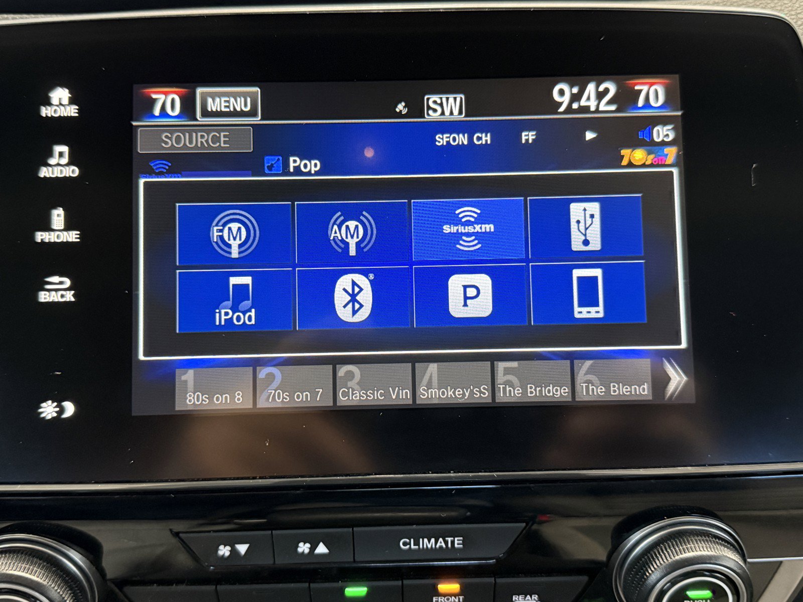 Used 2018 Honda CR-V EX image 12