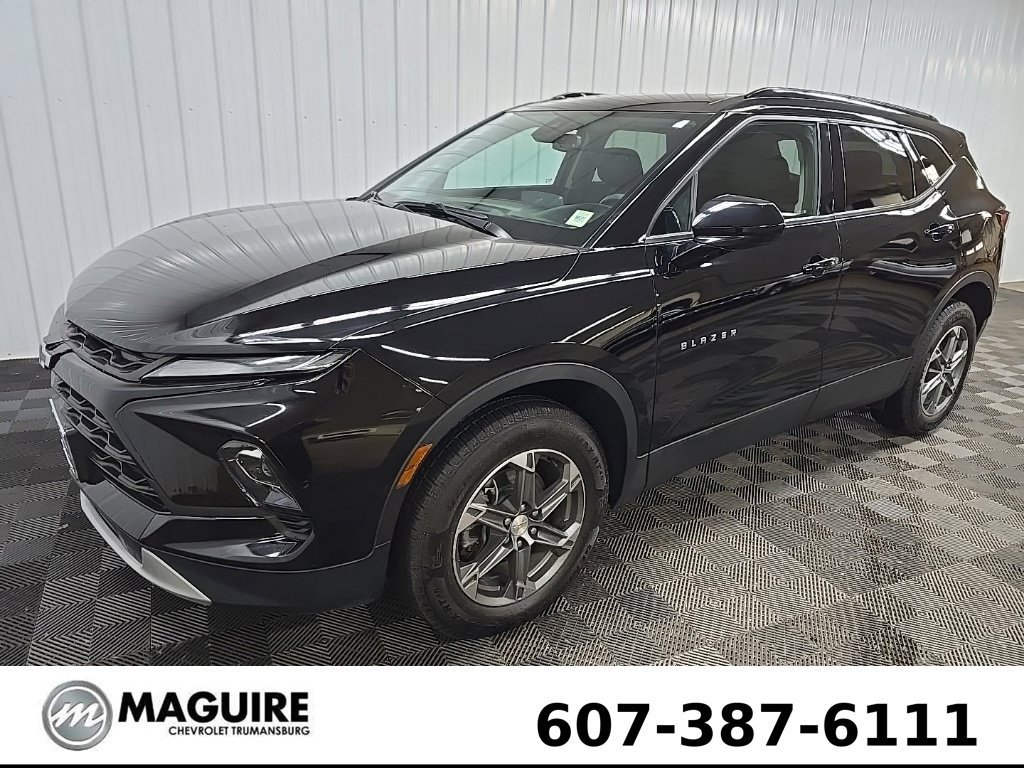 Used 2023 Chevrolet Blazer LT w/ Convenience Package AWD/4WD image 9