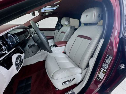 Certified 2024 Rolls-Royce Ghost Extended Wheelbase AWD/4WD image 21