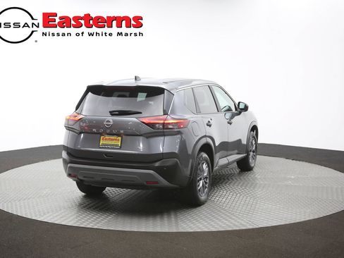 Used 2023 Nissan Rogue S AWD/4WD image 39