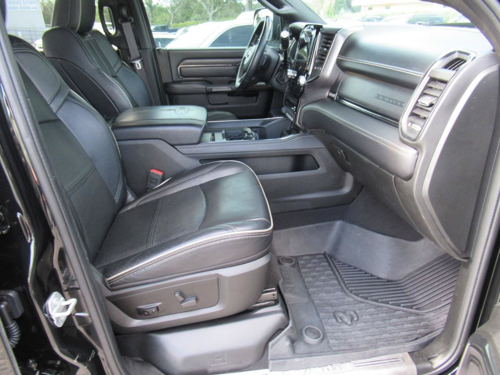 Used 2022 RAM 2500 Limited AWD/4WD image 10