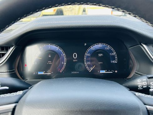 Used 2023 Jeep Grand Cherokee L Limited w/ Luxury Tech Group II image 22