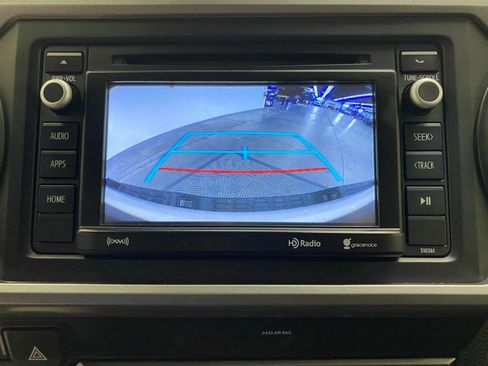 Used 2019 Toyota Tacoma SR5 image 39