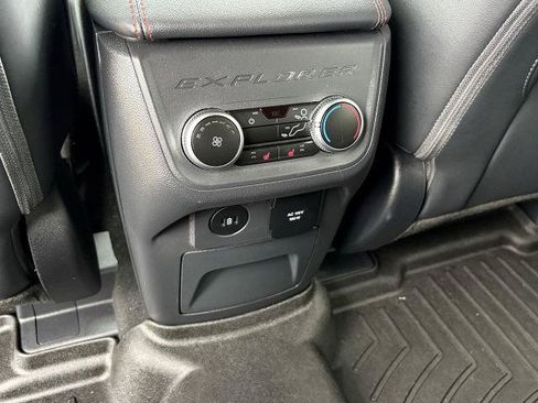 Certified 2025 Ford Explorer ST-Line w/ Premium Package RWD image 24