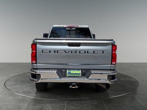 Used 2025 Chevrolet Silverado 3500 LTZ w/ LTZ Premium Package AWD/4WD image 8