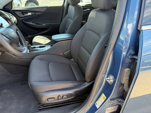Used 2024 Chevrolet Malibu LT FWD image 28