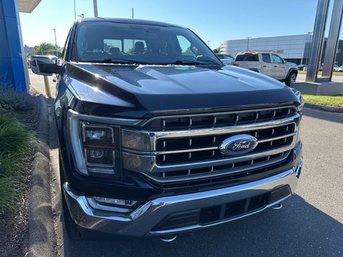 Used 2021 Ford F150 Lariat w/ Equipment Group 502A High AWD/4WD image 2